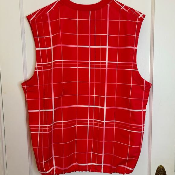 NWOT Nike Red White Plaid Golf Vest with Adjustable Waistband Mens Medium - Picture 6 of 7